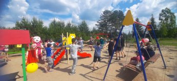 Открытие детской игровой площадки