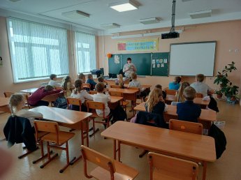 Путешествие по книге Павла Астахова "Я и магазин"